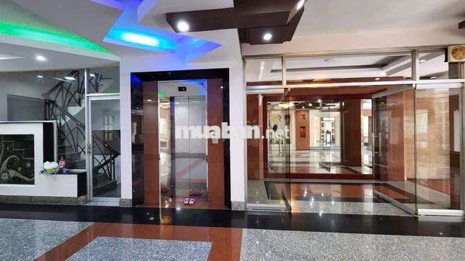 Cho thuê nhà mới  Mặt Tiền 9x22m 3 lầu  Lương Nhữ Học Quận 5