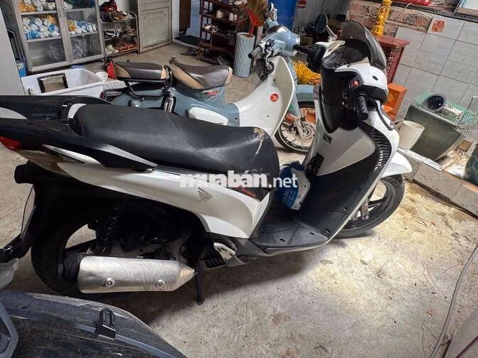 Honda SH Việt 2013 Trắng 60.000km