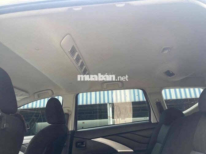 Mitsubishi Xpander Eco 2022 Trắng Ghế nỉ