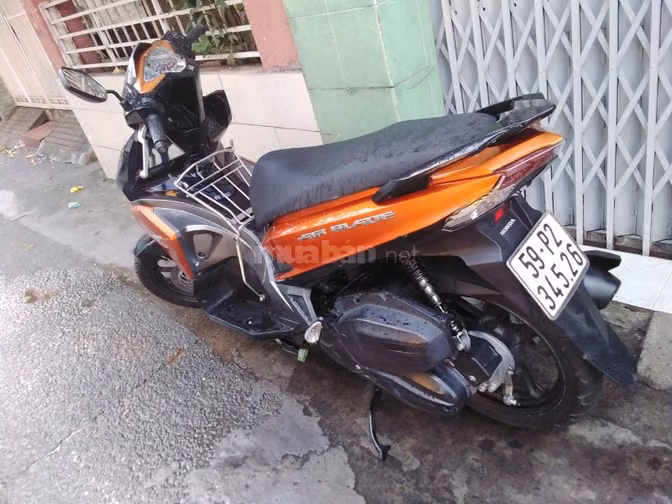 Bán xe Honda Air Blade đời 2009, màu Đỏ Đen và Air Blade đời 2016