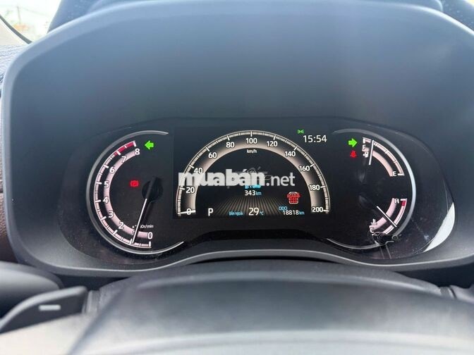 TOYOTA INNOVA CROSS 2.0V 2026 TRẮNG