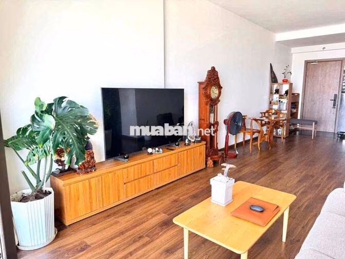 bán căn Akari Võ Văn Kiệt 95m2 3PN, 2WC tầng cao giá 5,7 tỷ