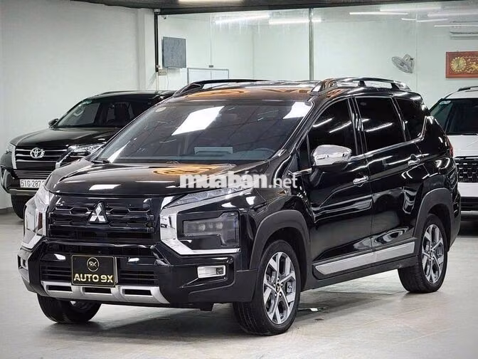 Mitsubishi Xpander Cross Cao Cấp Nhất 2023 Đen