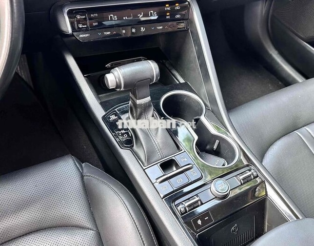 K5 Luxury 2022 chạy kĩ hỗ trợ góp 65%