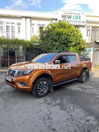 Nissan Navara SX 2020 Dầu Nâu