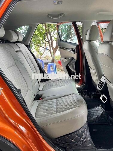 Kia Seltos Luxury 2020 46.000km Cam