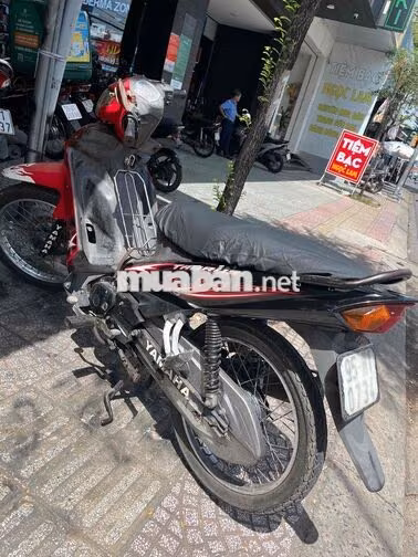 Yamaha Taurus 2024 Đỏ Xe số