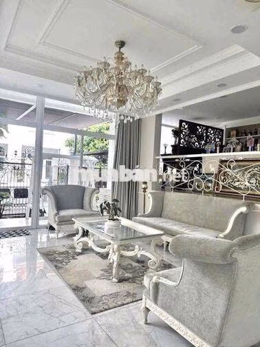 🏡 Ở LIỀN/ K KÉN KHÁCH/ CHO THUÊ VILLA PMVPH Q7-4PN HỒ BƠI- Giá 3000$.