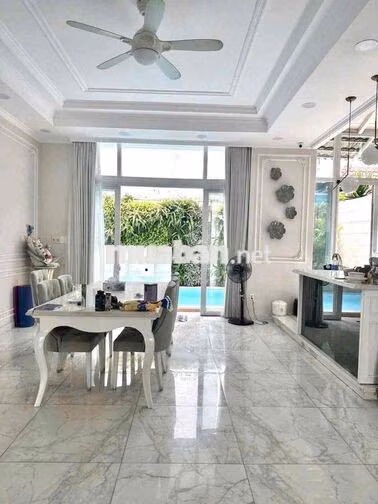 🏡 Ở LIỀN/ K KÉN KHÁCH/ CHO THUÊ VILLA PMVPH Q7-4PN HỒ BƠI- Giá 3000$.
