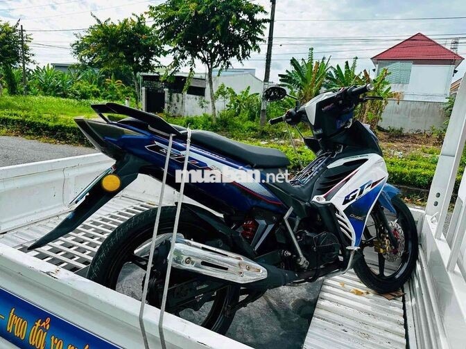 Yamaha Exciter 50cc Xanh trắng