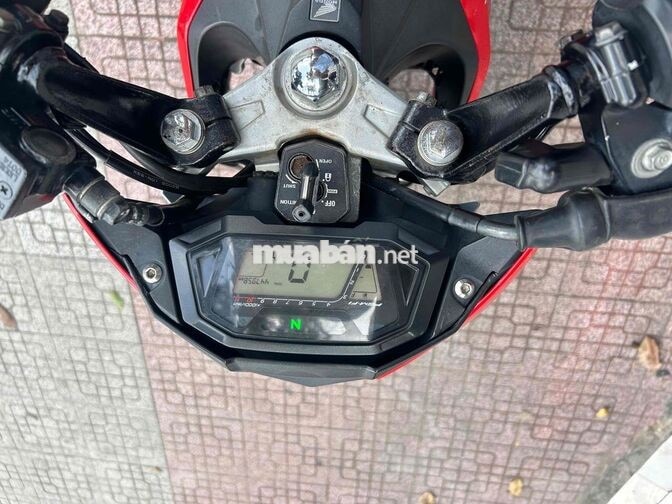 Honda Sonic 150R zin êm chính chủ bao hồ sơ