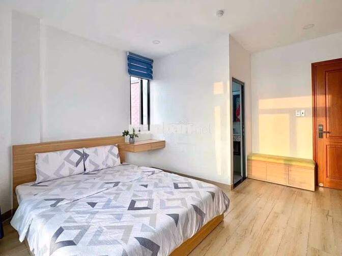 Cho thuê căn hộ studio ban công 35m2 chỉ 5tr2 gần LOTTE MART, RMIT,TDT