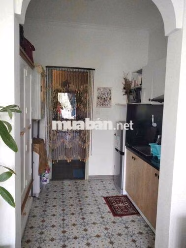 CHO THUÊ CĂN HỘ BAN CÔNG STYLE SIÊU THƠ Ở TRẦN HƯNG ĐẠO QUẬN 1 GIÁ RẺ