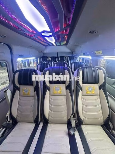 Ford Transit Luxury 2016 Bạc