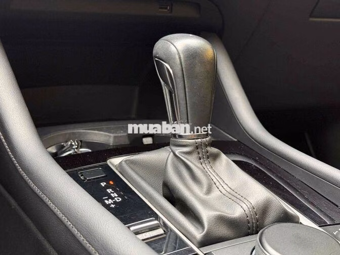 Mazda 3 Deluxe 2023 Trắng 43.000km