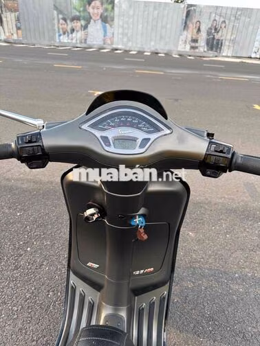 Piaggio Vespa Sprint 125cc iGet ABS Vàng cát nhám