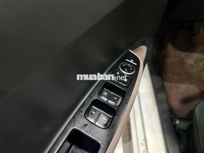 Hyundai I10 Sedan bản đủ 2019 Trắng Số sàn Sedan