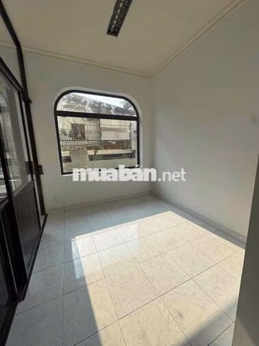  Mặt Tiền Shophouse 110m2 Đường Tân Cảng Bình Thạnh Đậu Xe thoải mái