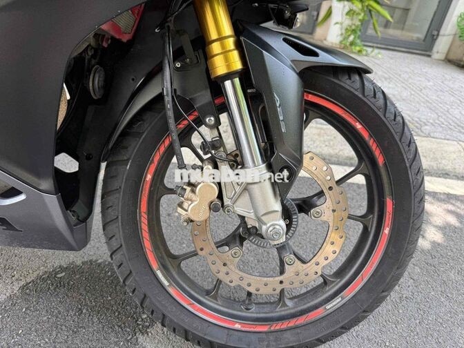 Honda CBR150 ABS 2022 chính chủ biển số 62