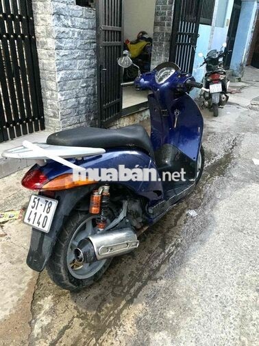 Honda @150 Xanh Ý