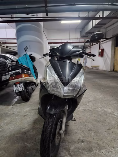 CHÍNH CHỦ BÁN XE HONDA AIR BLADE ĐEN 2011 GIÁ 10TR