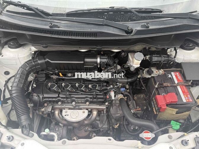Suzuki Ertiga AT Sport 2021 Trắng Nhập khẩu