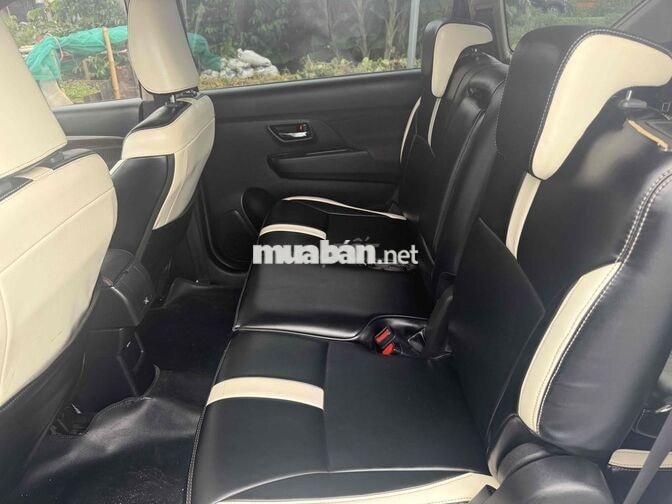 Suzuki Ertiga AT Sport 2021 Trắng Nhập khẩu