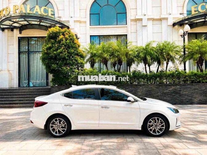 Hyundai Elantra 2.0 GLS 2019 Tự động Trắng 60258km