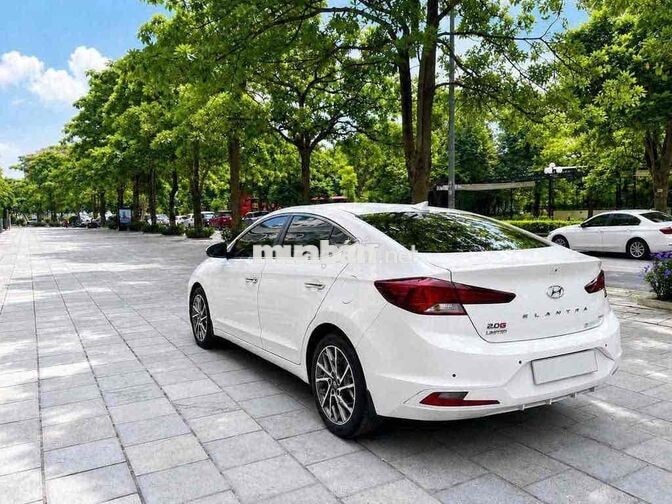 Hyundai Elantra 2.0 GLS 2019 Tự động Trắng 60258km