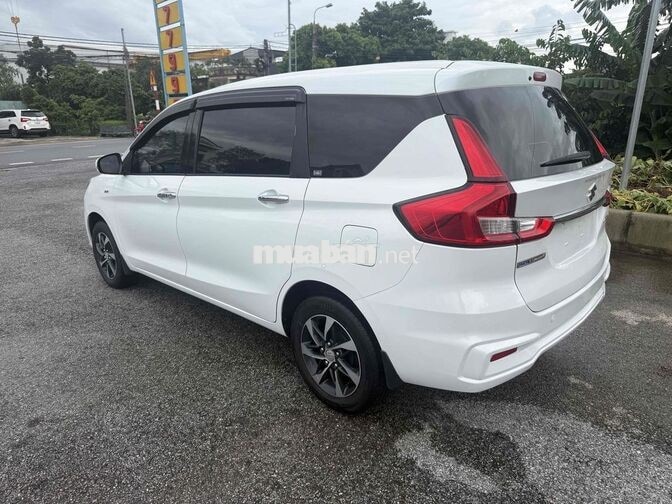 Suzuki Ertiga AT Sport 2021 Trắng Nhập khẩu