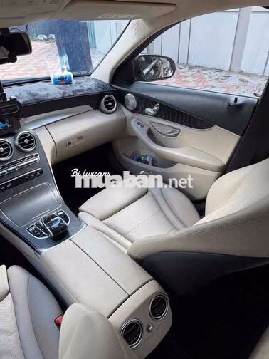 Mercedes-Benz C200 Facelift Đen Tự động