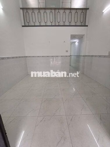 NHỈNH 3.X TỶ / 3PN ,2WC , Ô TÔ ĐỔ CỬA Đ.NHỰA - PVC -GV