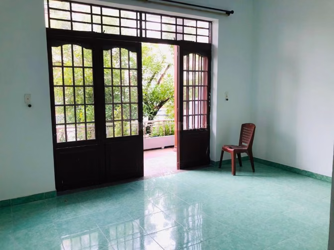 CHO THUÊ NHÀ NGUYÊN CĂN 2 TẦNG ĐƯỜNG VŨ HỮU – HOÀ CƯỜNG-15TR