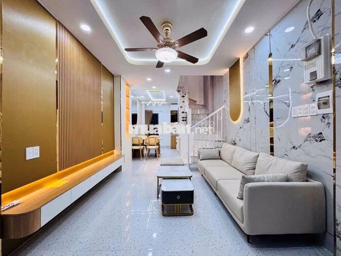 Phú Nhuận - Cách Mặt Tiền 2 Căn - 2 Mặt Thoáng - 3 Tầng - 4PN