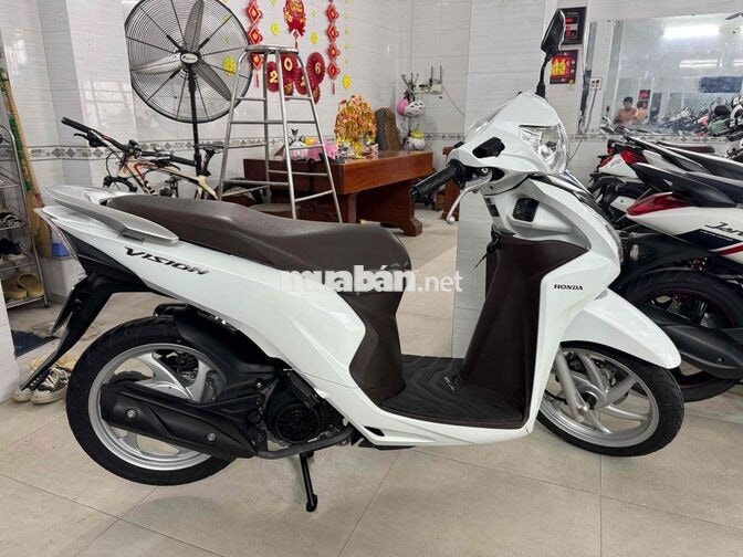 Honda Vision 2019 Trắng 18.000 Km Cực Đẹp..