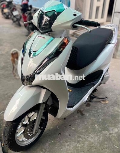 Honda Lead 2018 Trắng Ngọc Trai