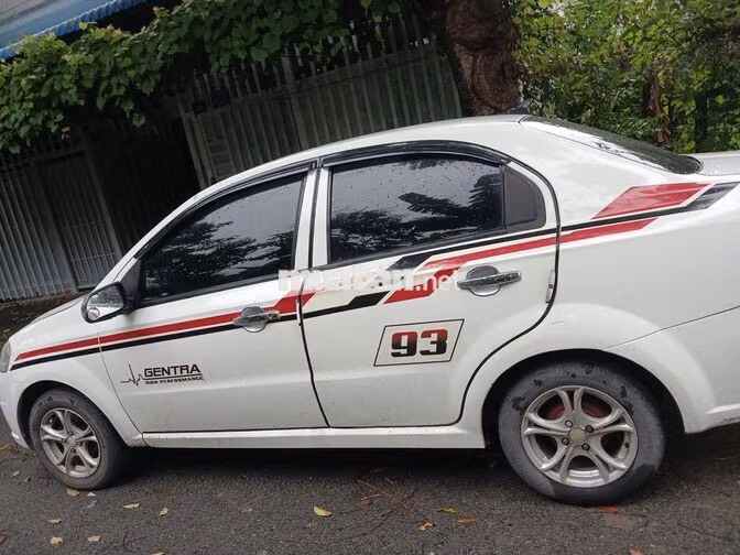 daewoo gentra 208