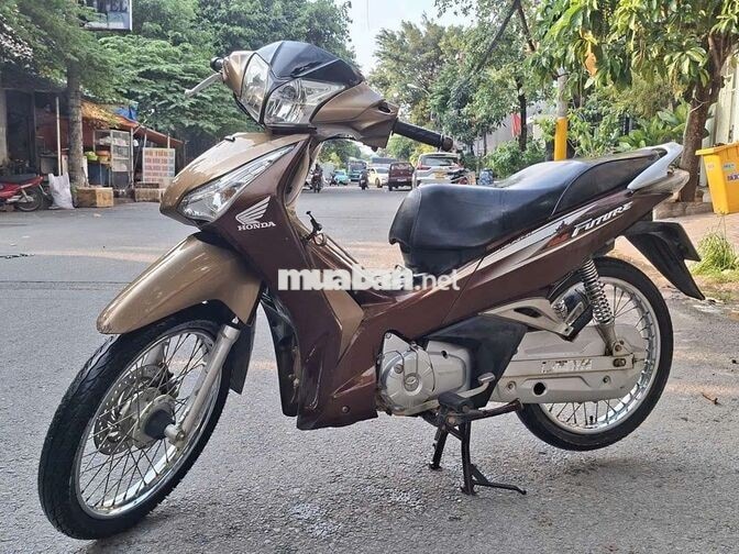 Honda Future giấy tờ đầy đủ. Máy zin bao êm 
