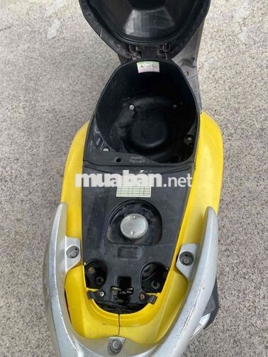 Honda Vision 2011 Vàng GIẤY TỜ ĐẦY ĐỦ