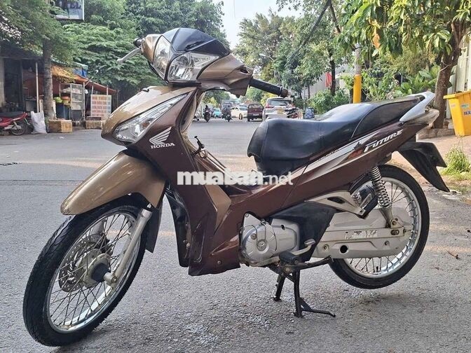 Honda Future giấy tờ đầy đủ. Máy zin bao êm 