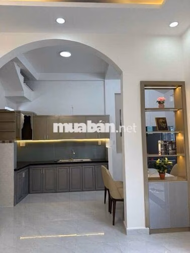Sát Nguyễn Văn Khối - 53m2 -2 lầu - ngang 7m thoáng 