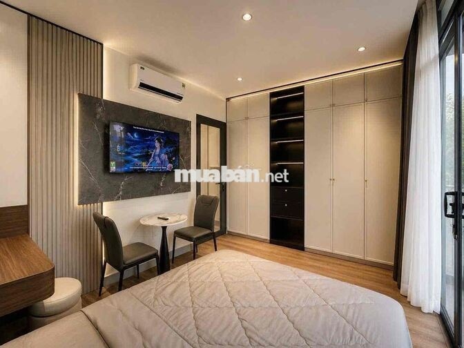 CHO THUÊ STUDIO BAN CÔNG ĐI BỘ QUA UEH CSB