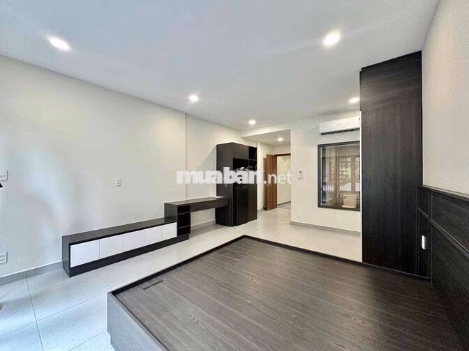 CĂN HỘ MỚI KHAI TRƯƠNG _ STUDIO BANCONG LỚN CẠNH CƯ XÁ ĐỒNG TIẾN