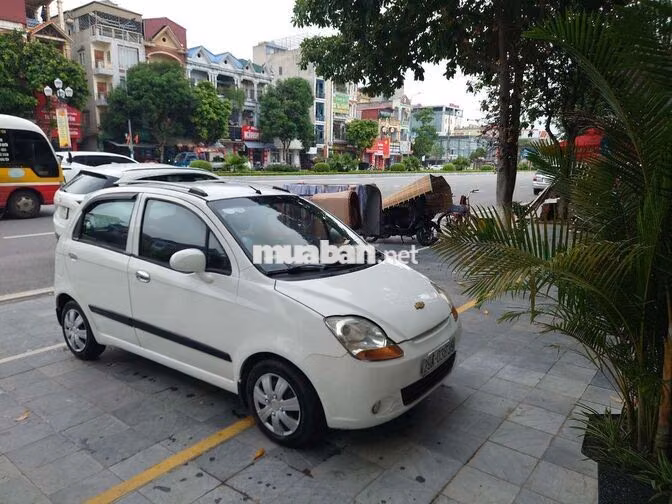 Chevrolet Spark 2010 Trắng 150.000 km