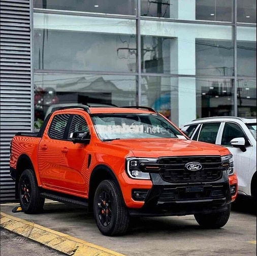Ranger Wildtrak 3.0 V6 xe sẵn giao ngay