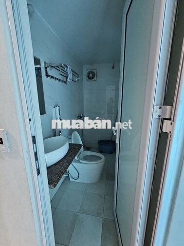 Cho thuê phòng 45m² gồm 1 ngủ, 1 vệ sinh khép kính, 1 khách+bếp