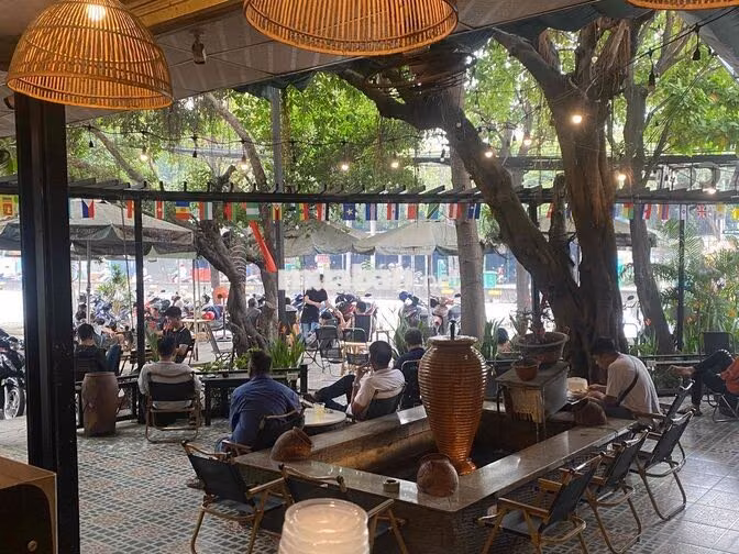 ANNA COFFEE TUYỂN NHÂN VIÊN
