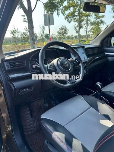 Suzuki XL7 xe đẹp chuẩn