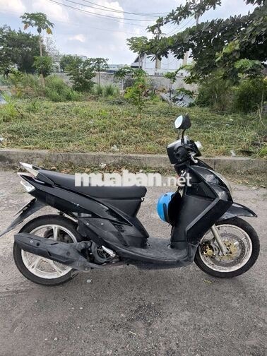 Nhà chật e cần bán xe Mio 