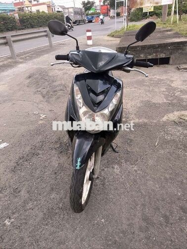 Nhà chật e cần bán xe Mio 